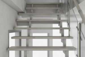Лестница на двойном каркасе со стеклом