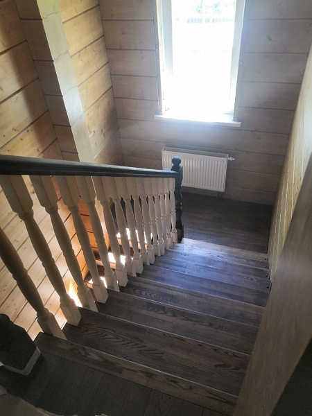 Комбинированная лестница в Истринском районе