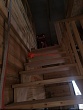 Лестница из сосны в деревне Лисавино