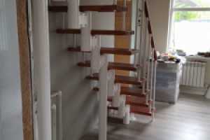 Модульная лестница на монокосоуре в селе Юдино