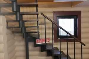 Модульная лестница в КП Аляска